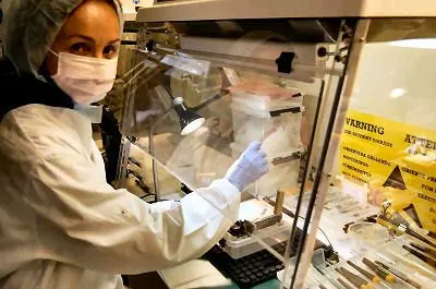 återskapning av filer i en av auroras lab, data recovery experter stockholm